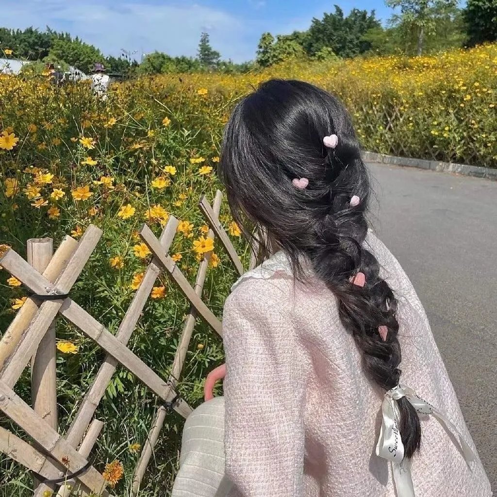 蕾蒙娜和姐姐
