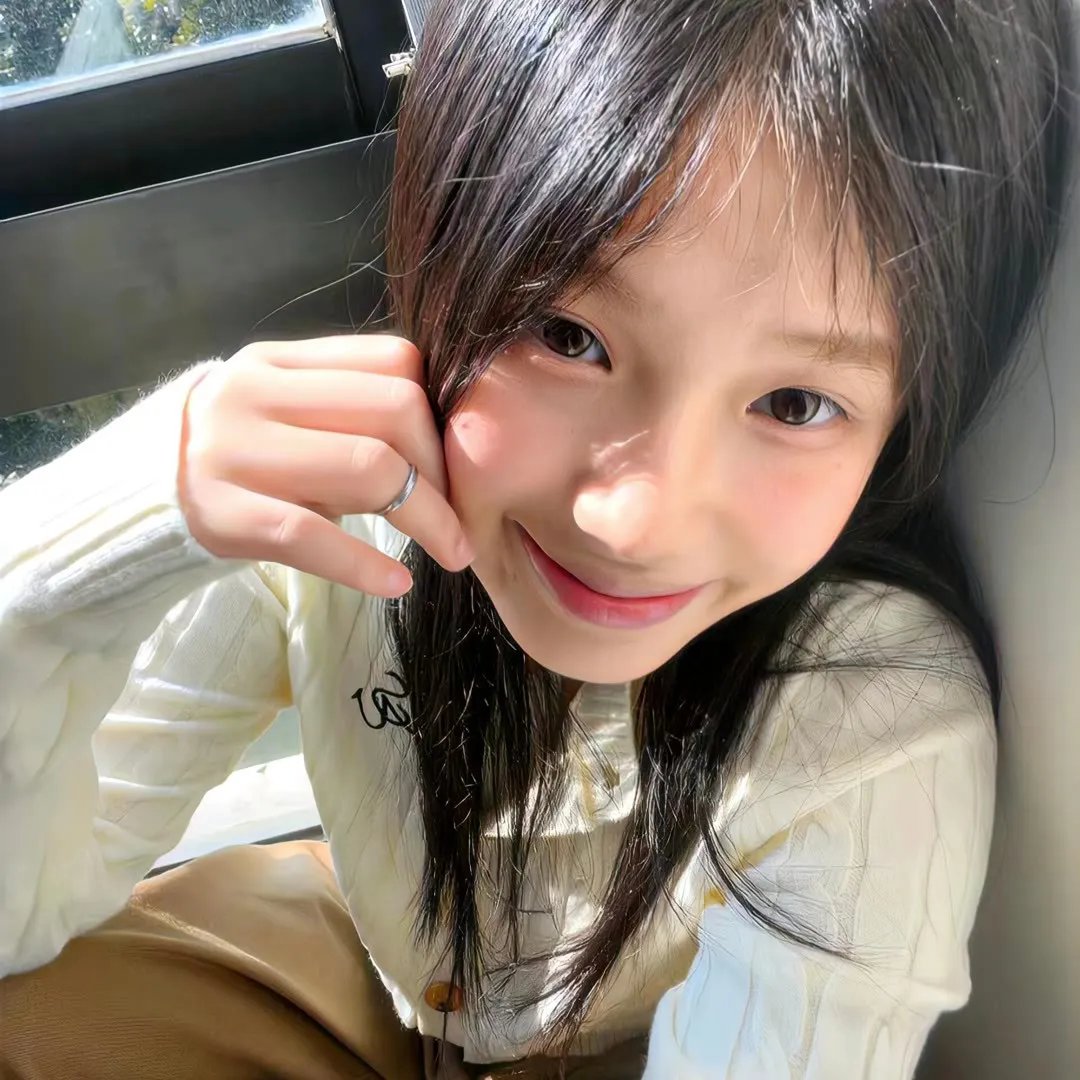 不认识的女友